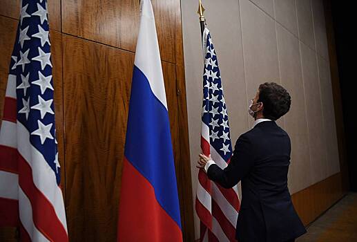 В России заявили о кардинально меняющихся отношениях с США