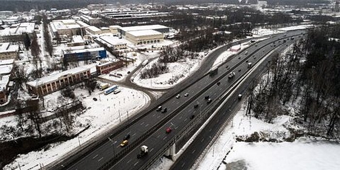 На трассе М7 "Волга" в Подмосковье ограничат движение транспорта