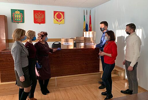 Неверкинский район посетили молодые парламентарии и волонтеры