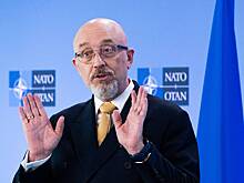 СМИ: Зеленский намерен уволить министра обороны Украины Резникова