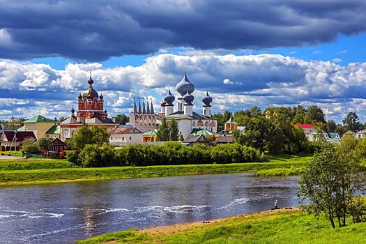 Российские древности: Тихвинский Успенский собор