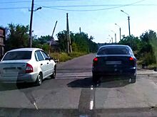 Без сплошной виноватый: за какие маневры на дороге лишают прав