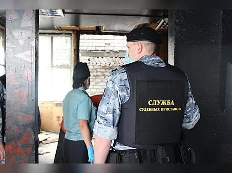 Приставы не исполнили решение суда по организации мест накопления отходов в Атамановке