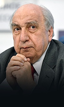 Историк Чубарьян призвал развенчать саму идею о допустимости новой мировой войны