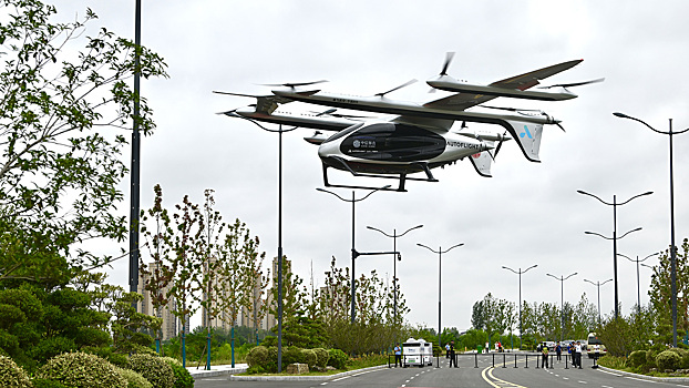 От фантастики до трагической реальности: что будет с летающими машинами после первой катастрофы