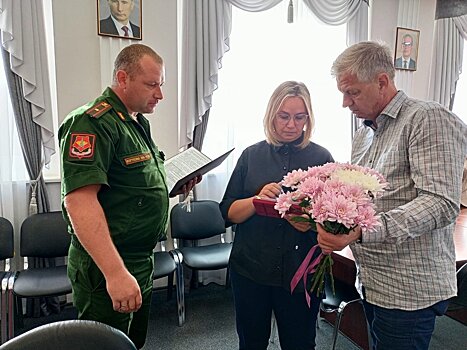 В Воткинске передали государственные награды семьям погибших на Донбассе добровольцев-десантников