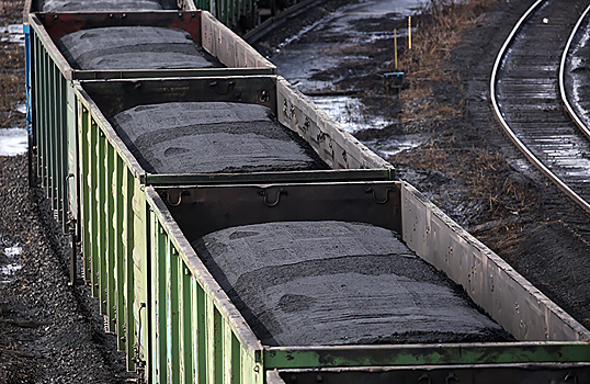 Россия не может экспортировать уголь из-за проблем в логистике