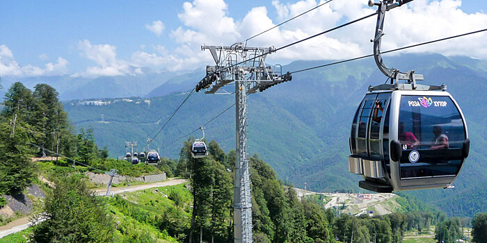 «Люди переориентировались на автотранспорт»: куда поедут россияне на майских праздниках?