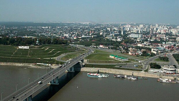 Благоустройство на центральных магистралях Барнаула восстановят к 9 мая