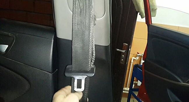 Самые раздражающие ситуации в машине, которые случаются постоянно