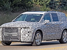 Обновленный внедорожник Cadillac Escalade попал в объективы фотошпионов