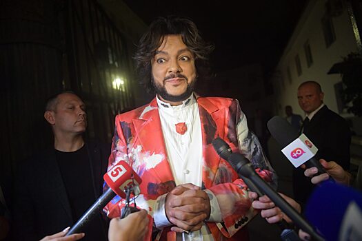 «Не хочу вакцинироваться, но надо»: Филипп Киркоров снова поедет на Евровидение