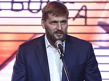 Минаков вступился за «давшего леща» дагестанскому бойцу Минеева