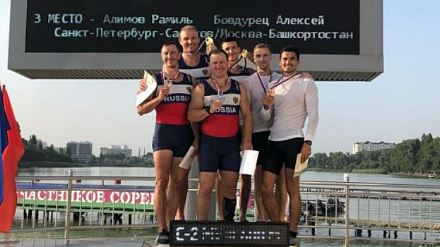 Энгельсские гребцы стали бронзовыми призерами чемпионата России
