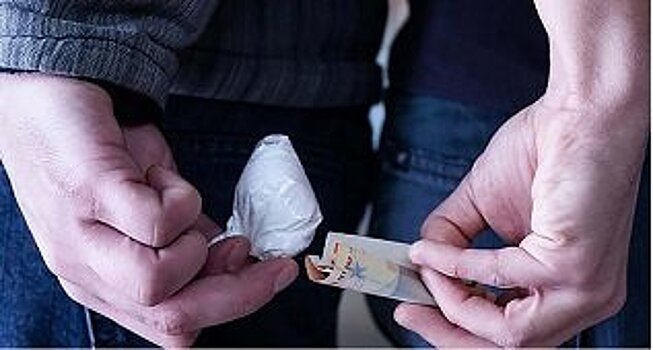 В Петрозаводске оперативники пресекли деятельность преступной группировки, занимавшейся сбытом наркотиков