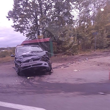 В Пензе столкнулись три легковых авто. Есть пострадавшие