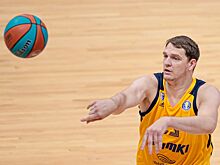 Тимофей Мозгов назвал игру Николы Йокича невероятной