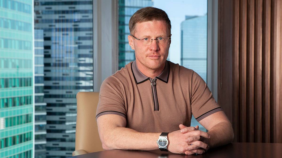 Замглавы УВД ВАО Бивол дал показание по делу экс-главы Фонбета Анохина