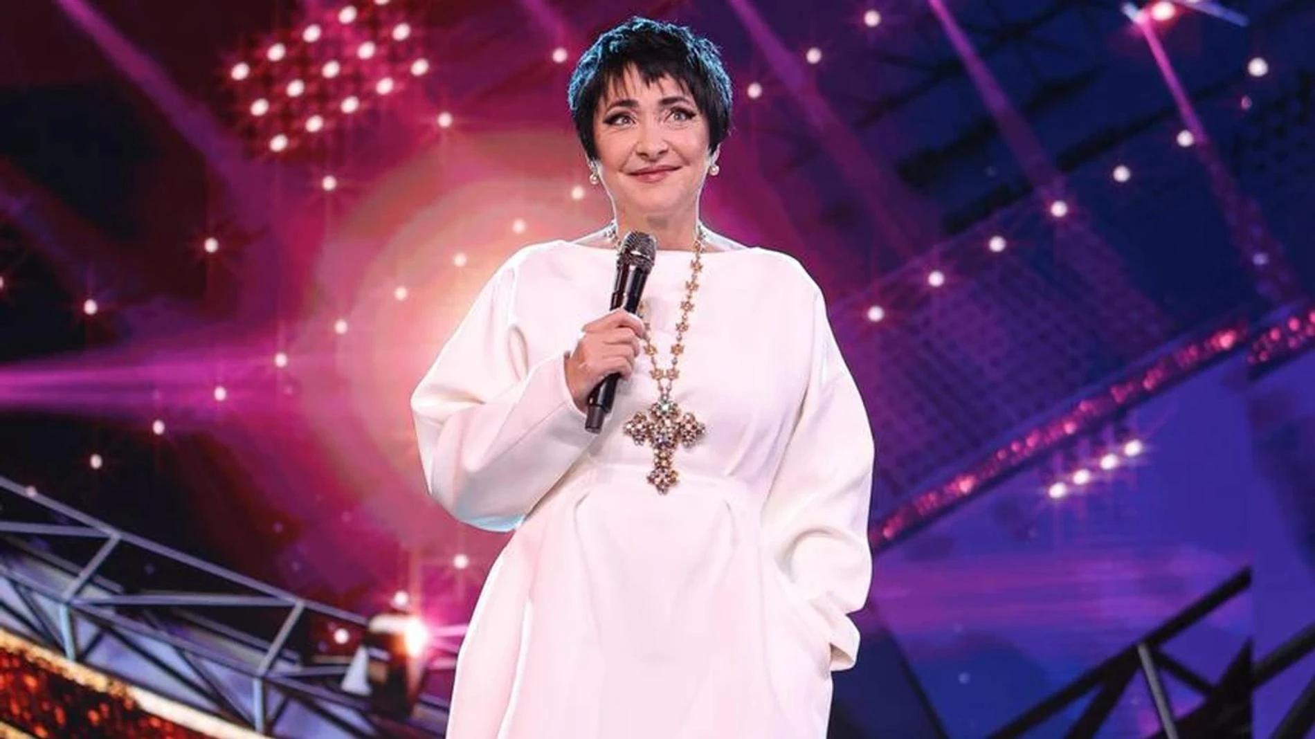 Лолита откровенно рассказала о панических атаках: видео Супер