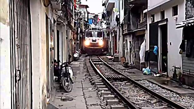 VNR предлагает продлить срок годности для локомотивов и вагонов