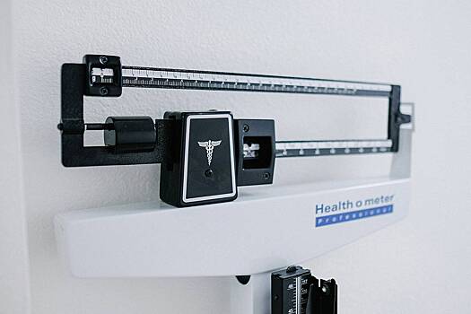 Диетолог указал на пять тормозящих процесс похудения привычек