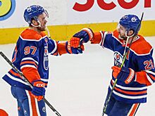 Нападающие «Эдмонтона» повторили достижение Овечкина и Бекстрема в НХЛ