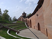 «Закрой рот». Сотрудники нижегородского Кремля грубят гостям города