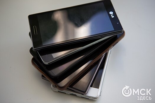 Российские водители смогут предъявлять права со смартфона