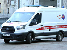 Пьяная девушка пырнула ножом сотрудника караоке-бара в центре Москвы