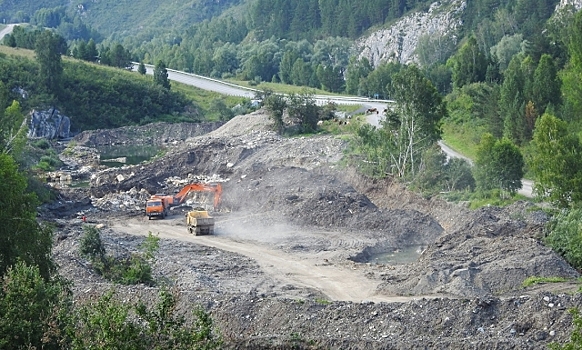 На Алтае добиваются рекультивации земель после незаконной добычи золота