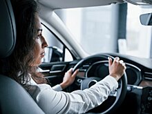 Эксперт назвала самые популярные у женщин автомобили в России
