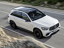 В Mercedes-Benz обновили "горячие" кроссоверы