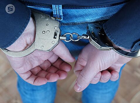Одиннадцать жителей Удмуртии предстанут перед судом за вымогательство