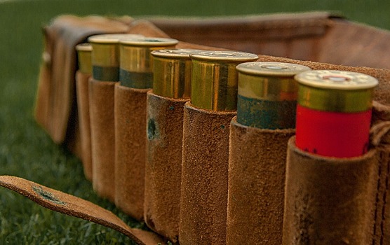 Российский предприниматель случайно убил коллегу на охоте. Затем убил себя