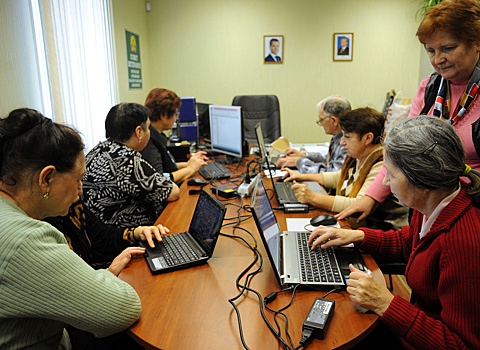 Российским пенсионерам повысят цифровую грамотность