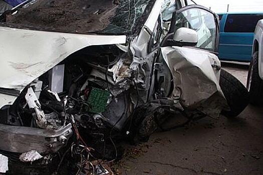 В Пензенской области 22-летний полицейский устроил смертельное ДТП с опрокидыванием авто