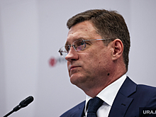 Новак: ряд АЗС держат цены на топливо выше средних по России