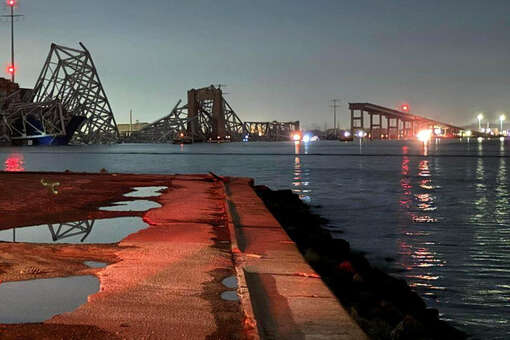 Губернатор Мэриленда Мур сообщил о планах восстановить рухнувший в США мост