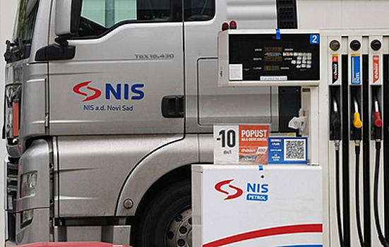 Вулин назвал санкции США против нефтяной компании NIS атакой на Сербию