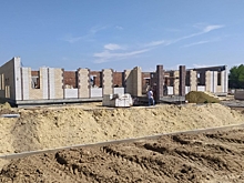 Продолжается строительство нового ДК в селе Камышинского района