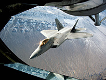 F-22, F-35 и наш Су-57 не могут прятаться, когда идет бой «стенка на стенку»