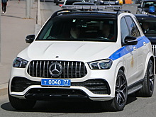У московской полиции появился новый суперкроссовер Mercedes-AMG