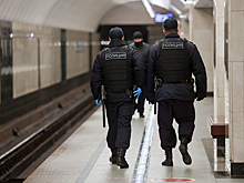 Дело возбудили в отношении мужчины, присвоившего потерянный кошелек в вагоне поезда метро в Москве