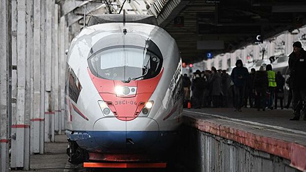 Пассажир устроил дебош в поезде Москва — Петербург