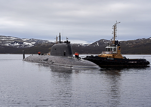 Атомная подводная лодка «Казань» прибыла в пункт постоянного базирования на Северном флоте