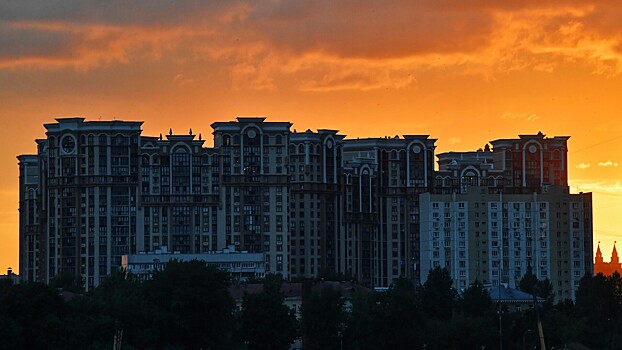 Дом-НЛО и особняк: какой недвижимостью в РФ владеют мировые звезды