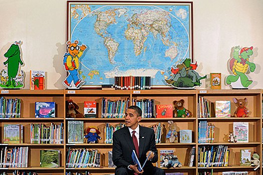 В Институте США и Канады предрекли Обаме работу в библиотеке