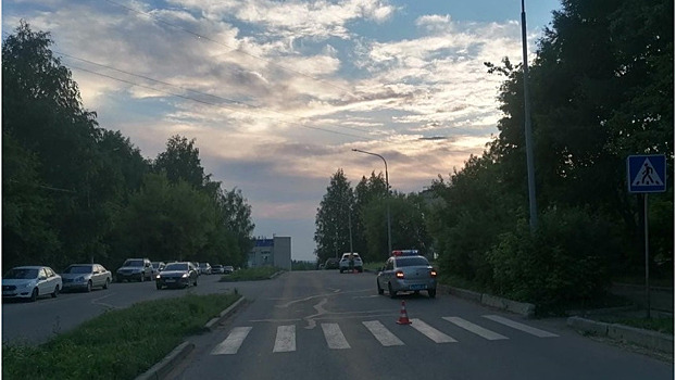 В Кирово-Чепецке на пешеходном переходе иномарка сбила 5-летнюю девочку