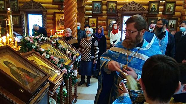 Новая икона Григория Чудотворца освящена в  храме Всех Преподобных Отцев Киево-Печерских