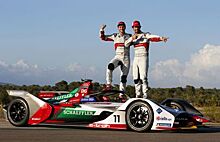 Готов к труду и обороне: Audi представила e-tron FE05 для нового сезона Formula E